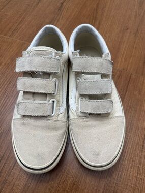 Vans Kids Three-Strap Suede Sneakers in Beige